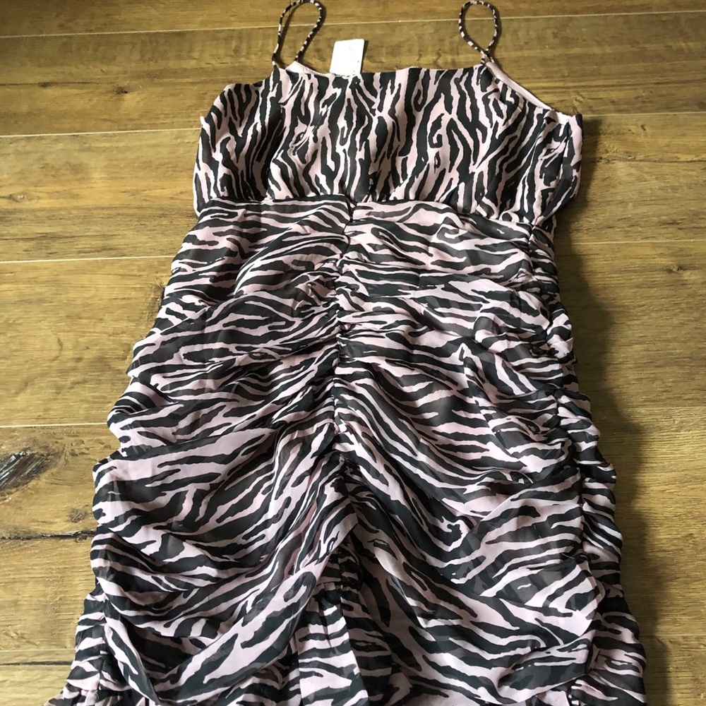 ENDLESS ROSE-NWT Thin Strap Ruffle Dress - Picture 3 of 12